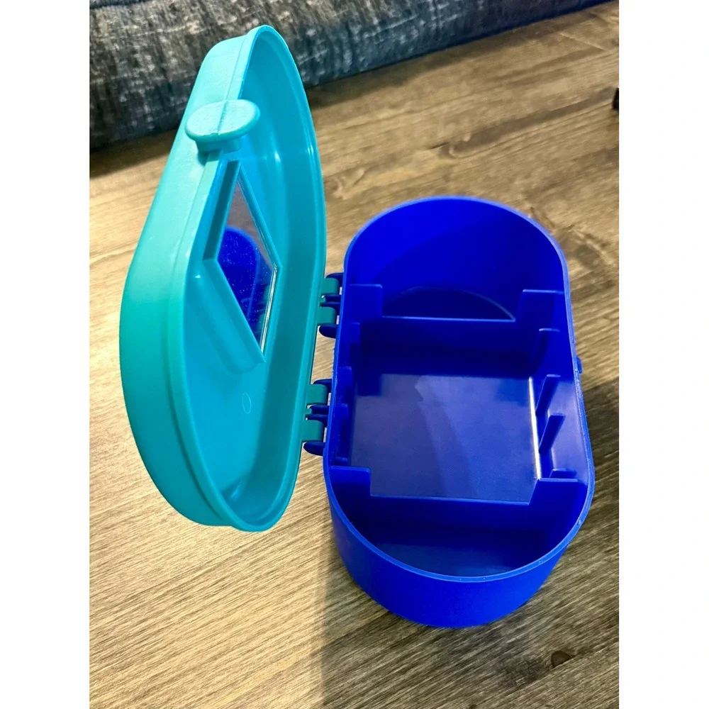 Plastic Makeup Case Kids Blue Teal Good Retro Divided Mirror Box